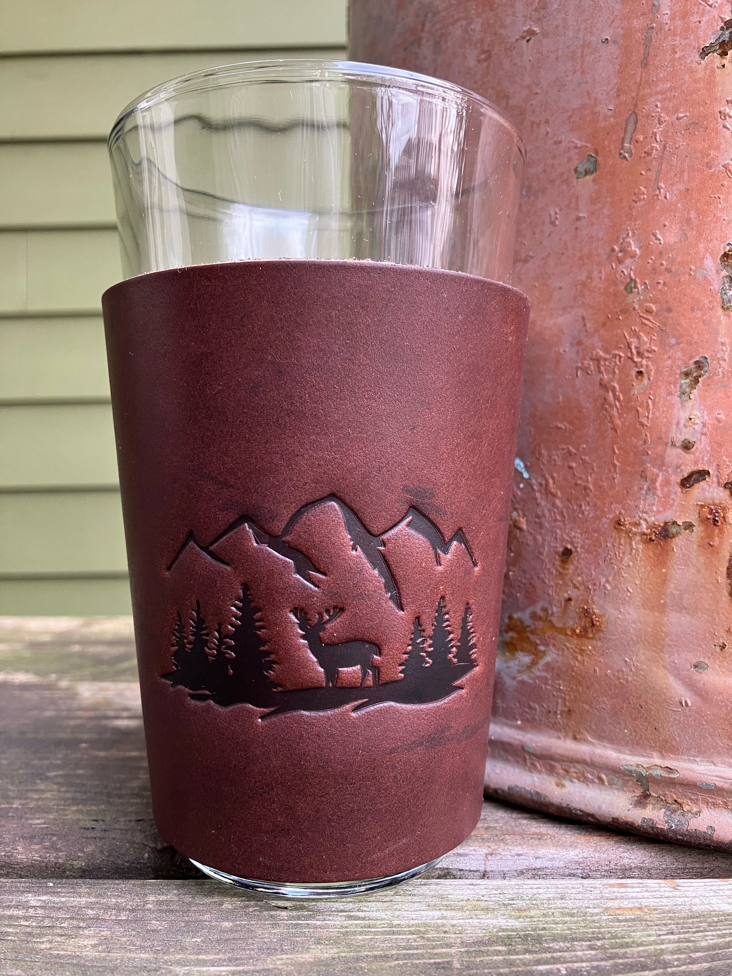 Beer Glass - Mountains and Elk